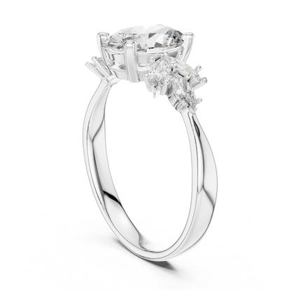 Ovaler Diamantring mit floralen Seitensteinen | 18 Karat Gold