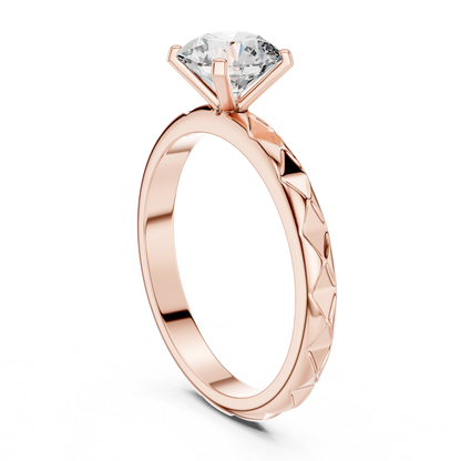 Round Diamond Pattern Band Ring | 18K Gold Fine Jewelry
