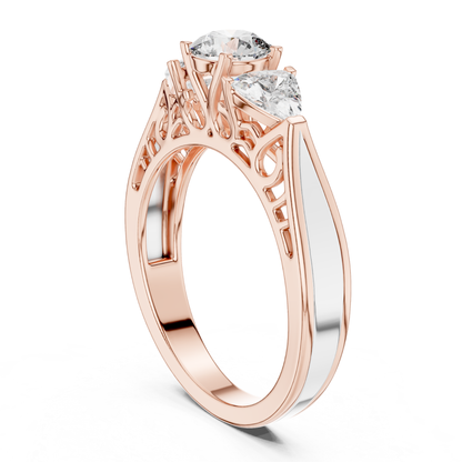 Runder Diamant-Ring mit drei Steinen | Drei Steine, eine Liebe