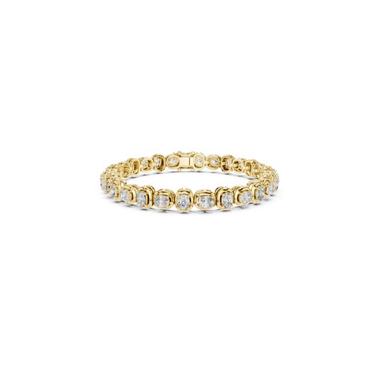 Cushion Cut Diamond Tennis Bracelet | Luxury White Gold Style