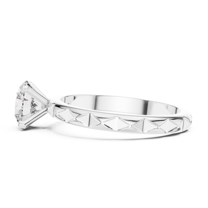 Round Diamond Pattern Band Ring | 18K Gold Fine Jewelry