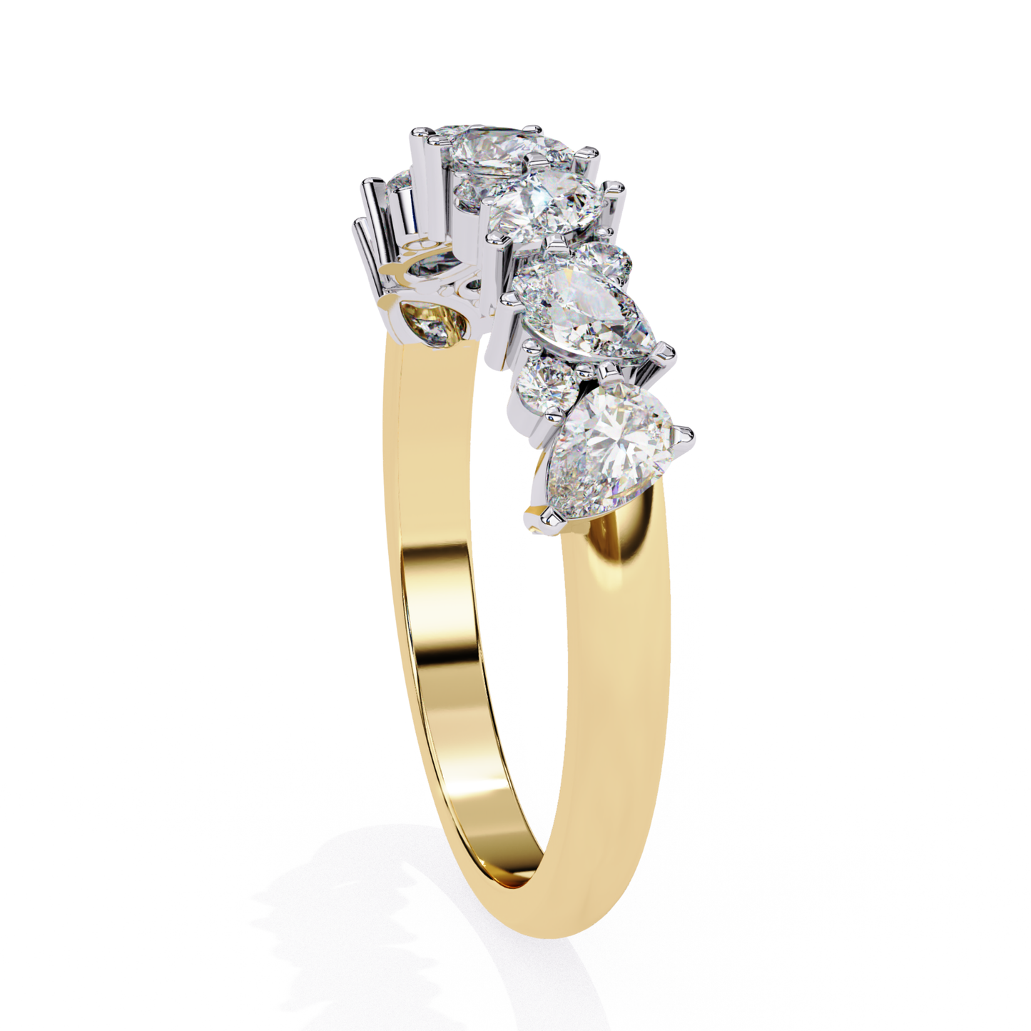 Yellow Gold pear and Round Cut Diamond in Prong Setting 