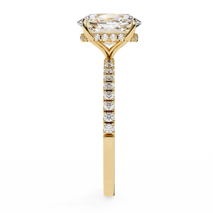 Radiance Oval Halo Ring in Yellow Gold