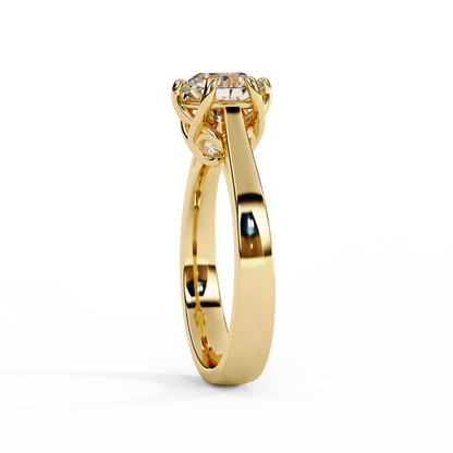 Diamond Majesty Ring in Yellow Gold