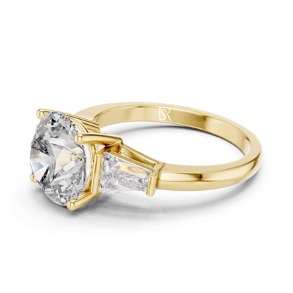 Round cut diamond three stone ring back view
Round cut diamond ring rear side detail
Round diamond three stone ring yellow gold
Round cut diamond ring back profile
Round diamond ring fine jewelry back
Round cut diamond ring side stone back
Round diamond three stone ring band detail
Round cut diamond ring smooth band back
Round diamond ring classic back design
Round cut diamond ring polished band