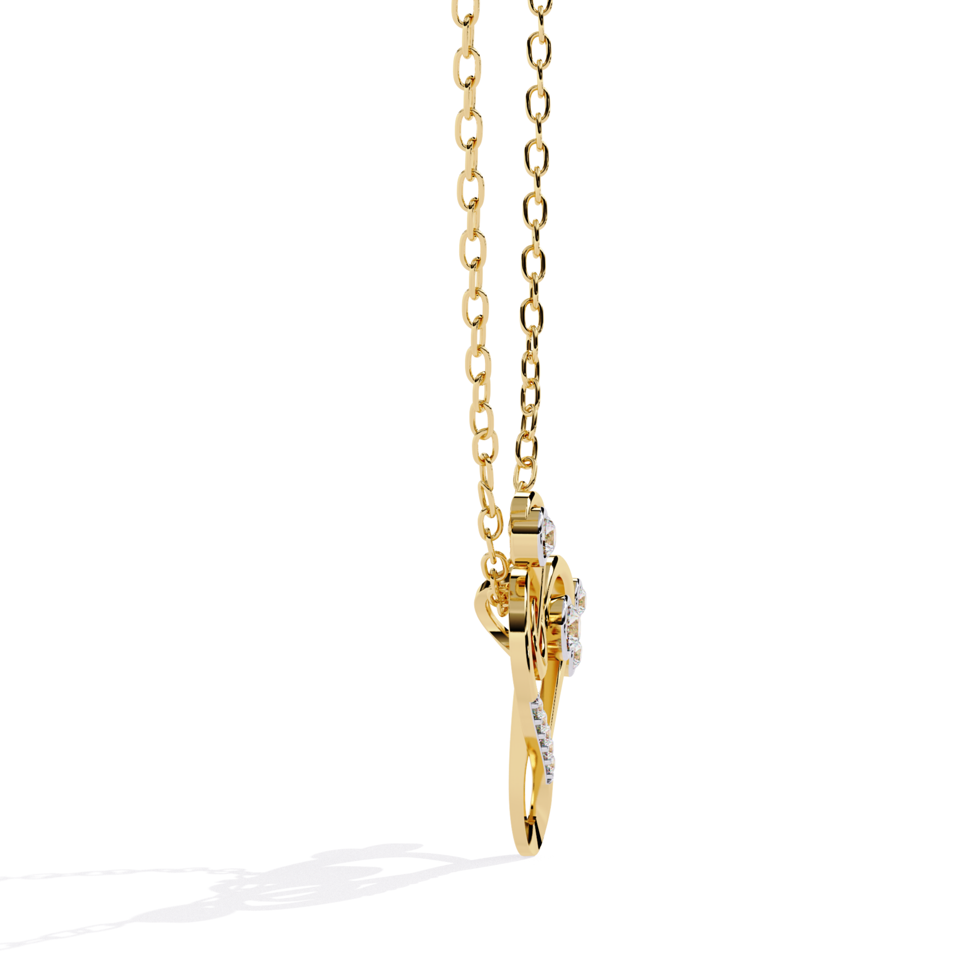  yellow Gold necklace with a delicate pendant 